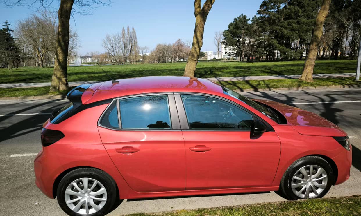 Opel CORSA — photo 14