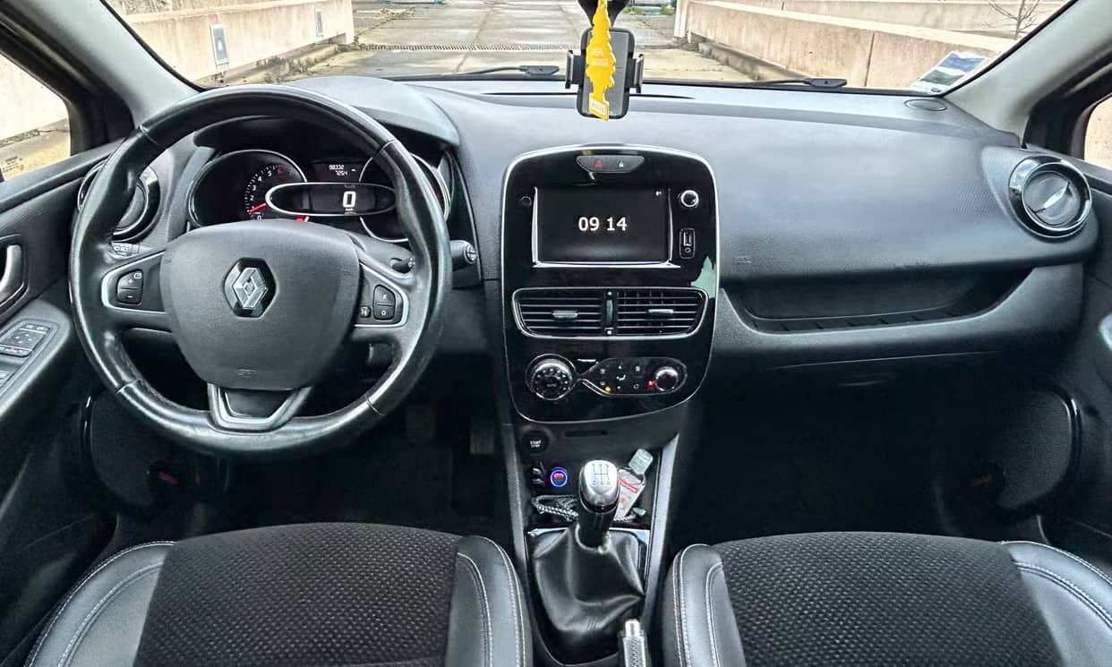 Renault CLIO IV — photo 4