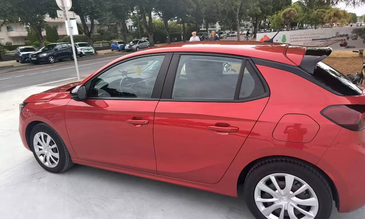 Opel CORSA — photo 15