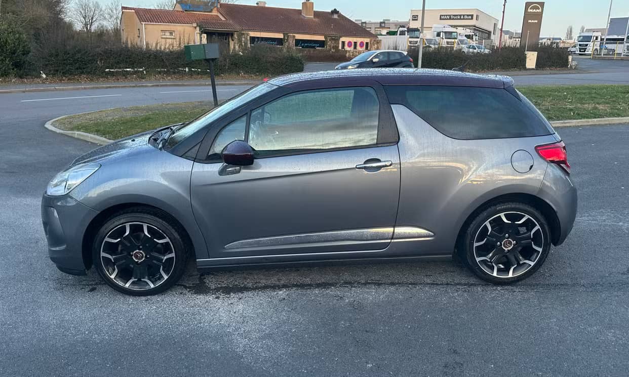 Citroen DS3 — photo 9