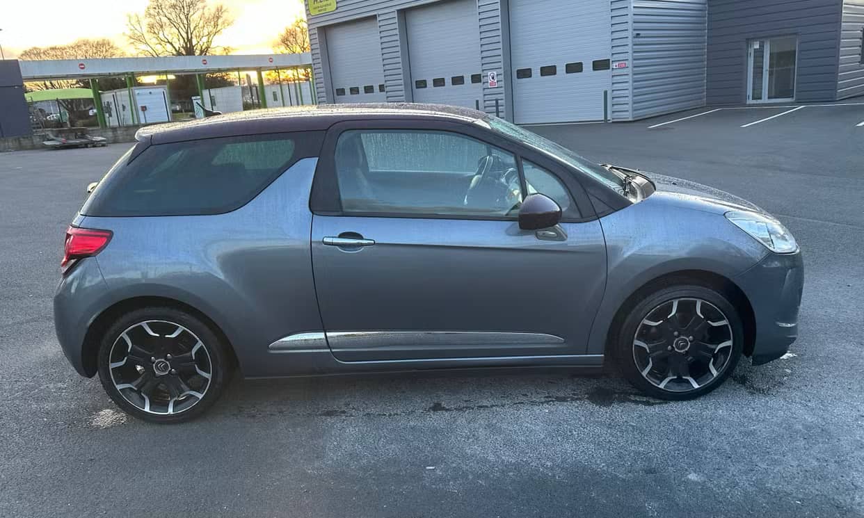 Citroen DS3 — photo 8
