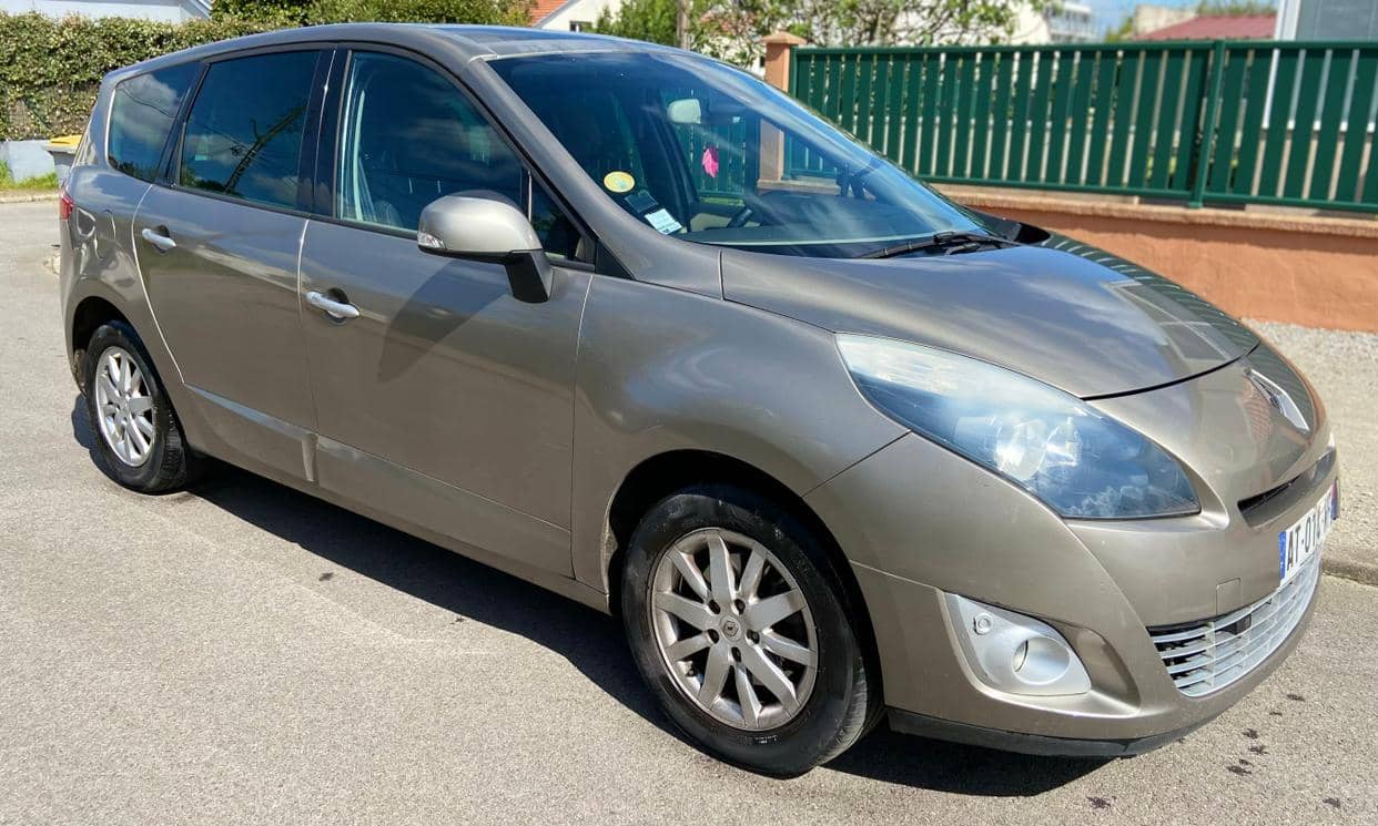 Renault GRAND SCENIC III — photo 3