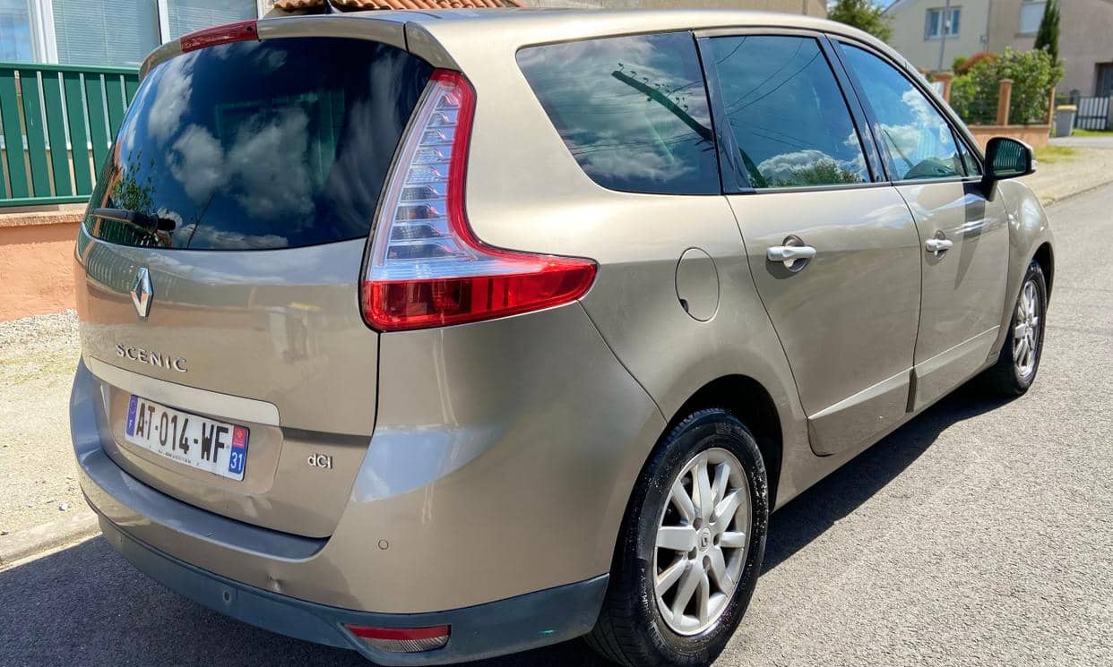 Renault GRAND SCENIC III — photo 4