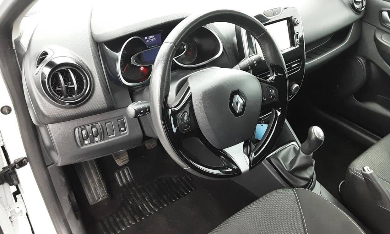 Renault CLIO IV — photo 4