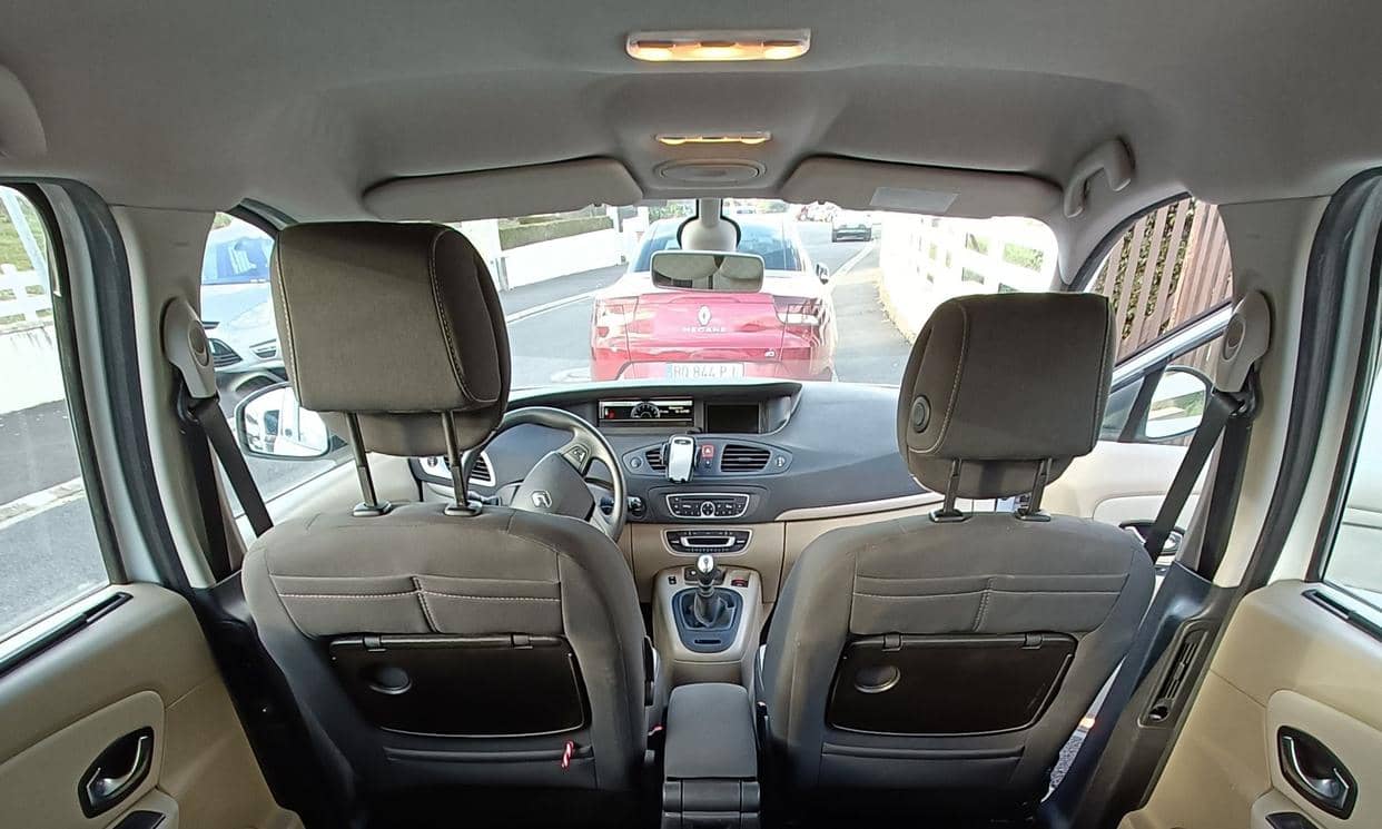Renault GRAND SCENIC III — photo 2