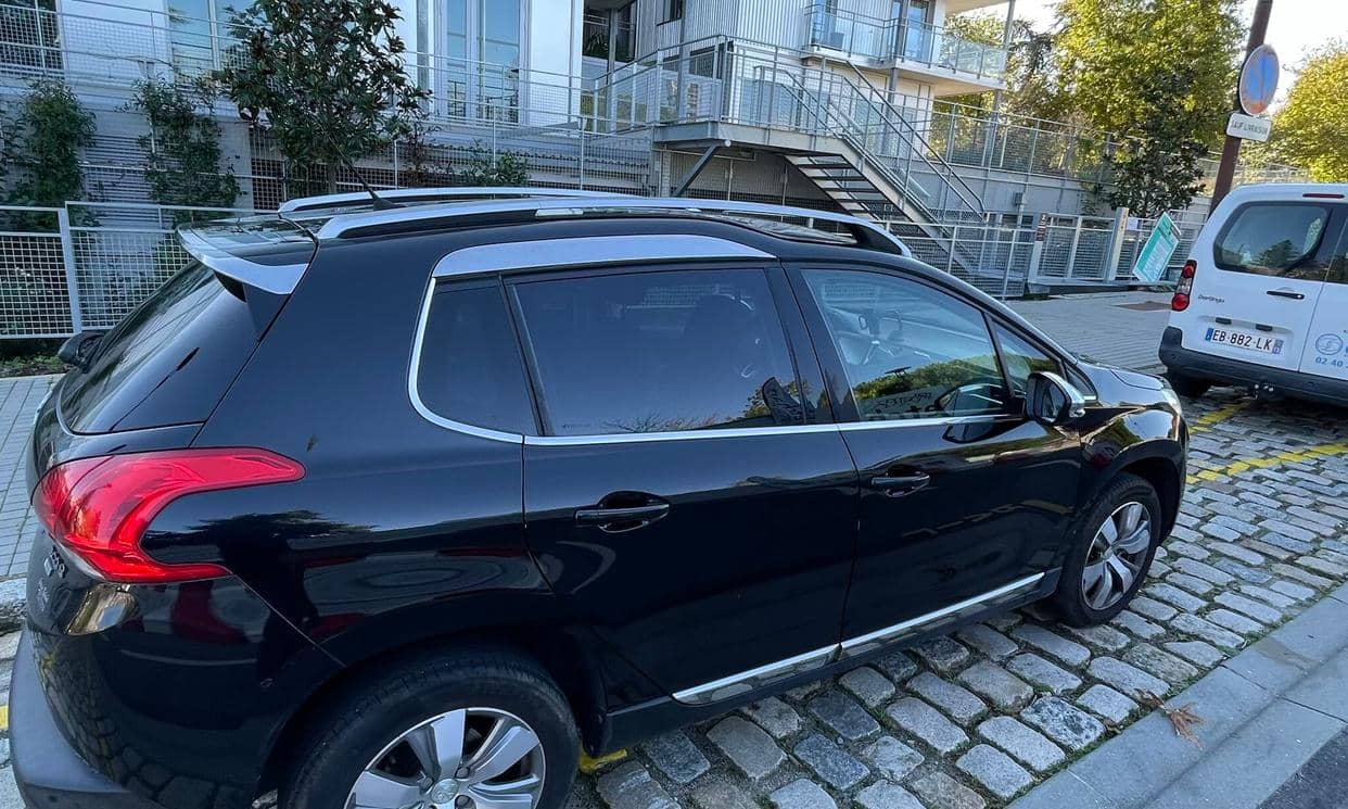 Peugeot 2008 — photo 2