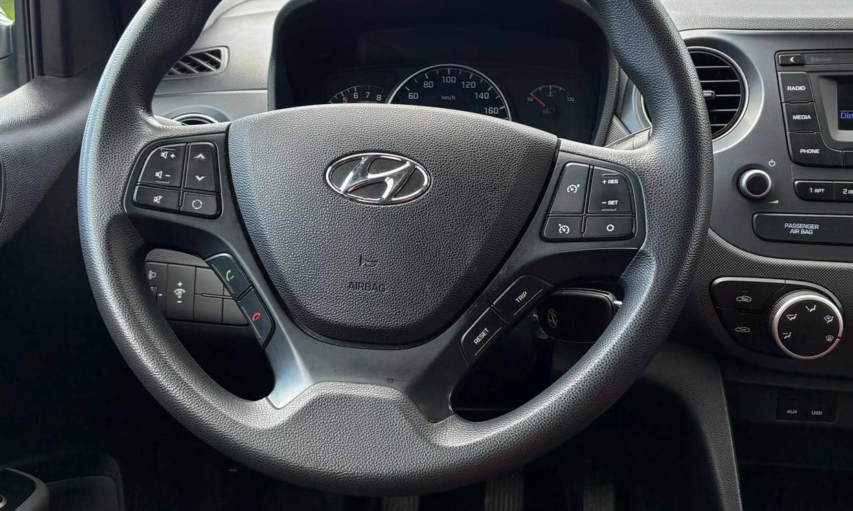 Hyundai i10 — photo 6