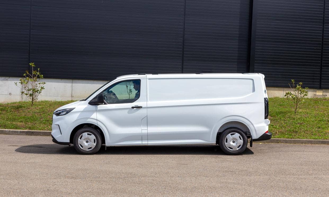 Ford TRANSIT — photo 2