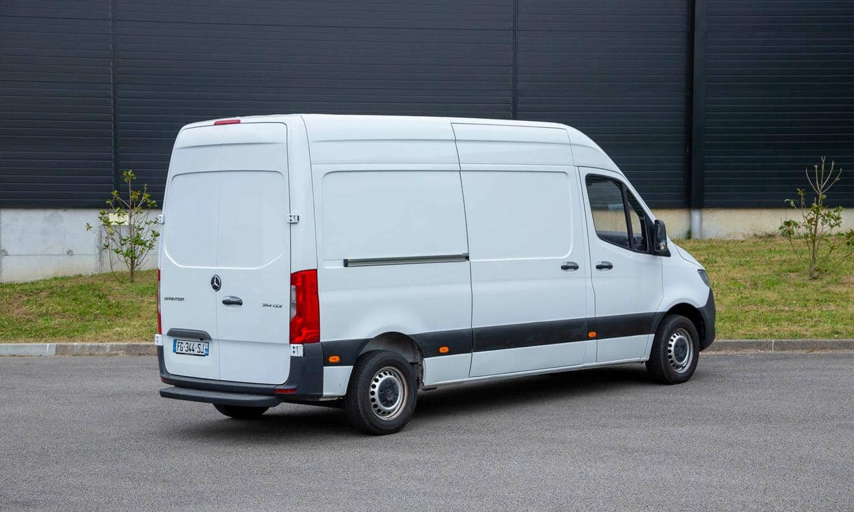 Mercedes-Benz SPRINTER — photo 2