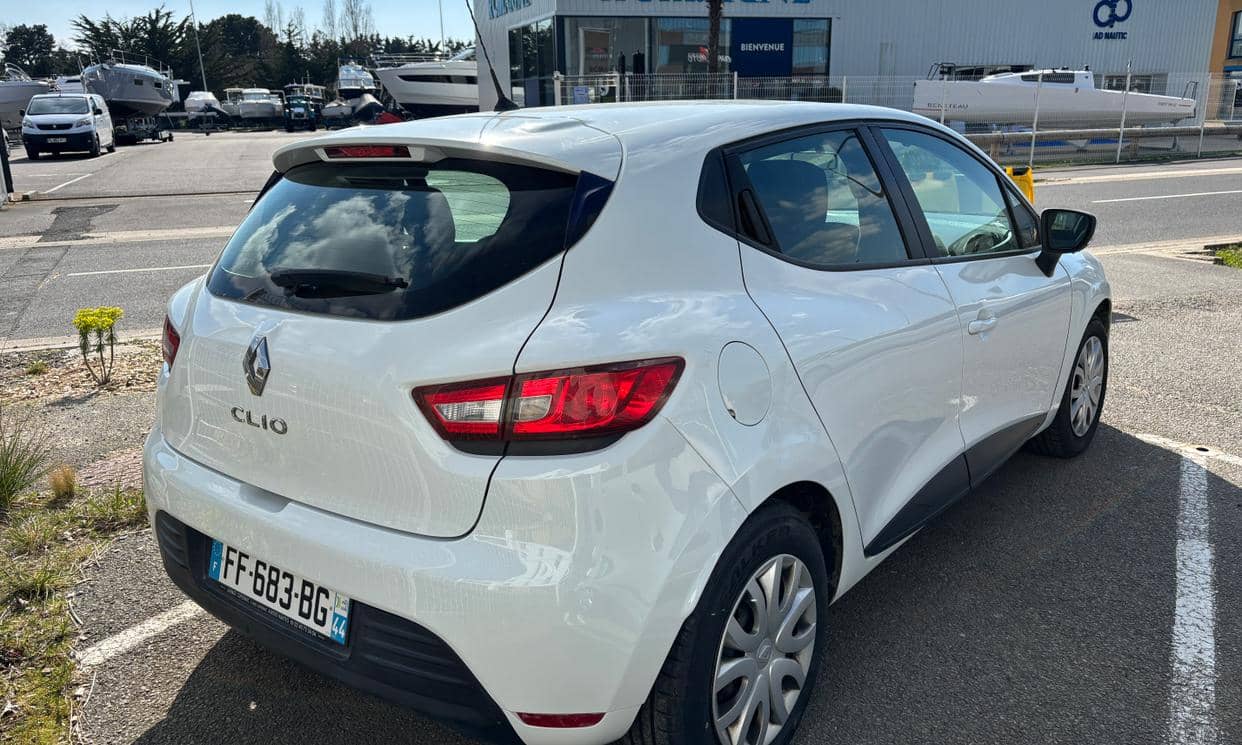 Renault CLIO IV — photo 4