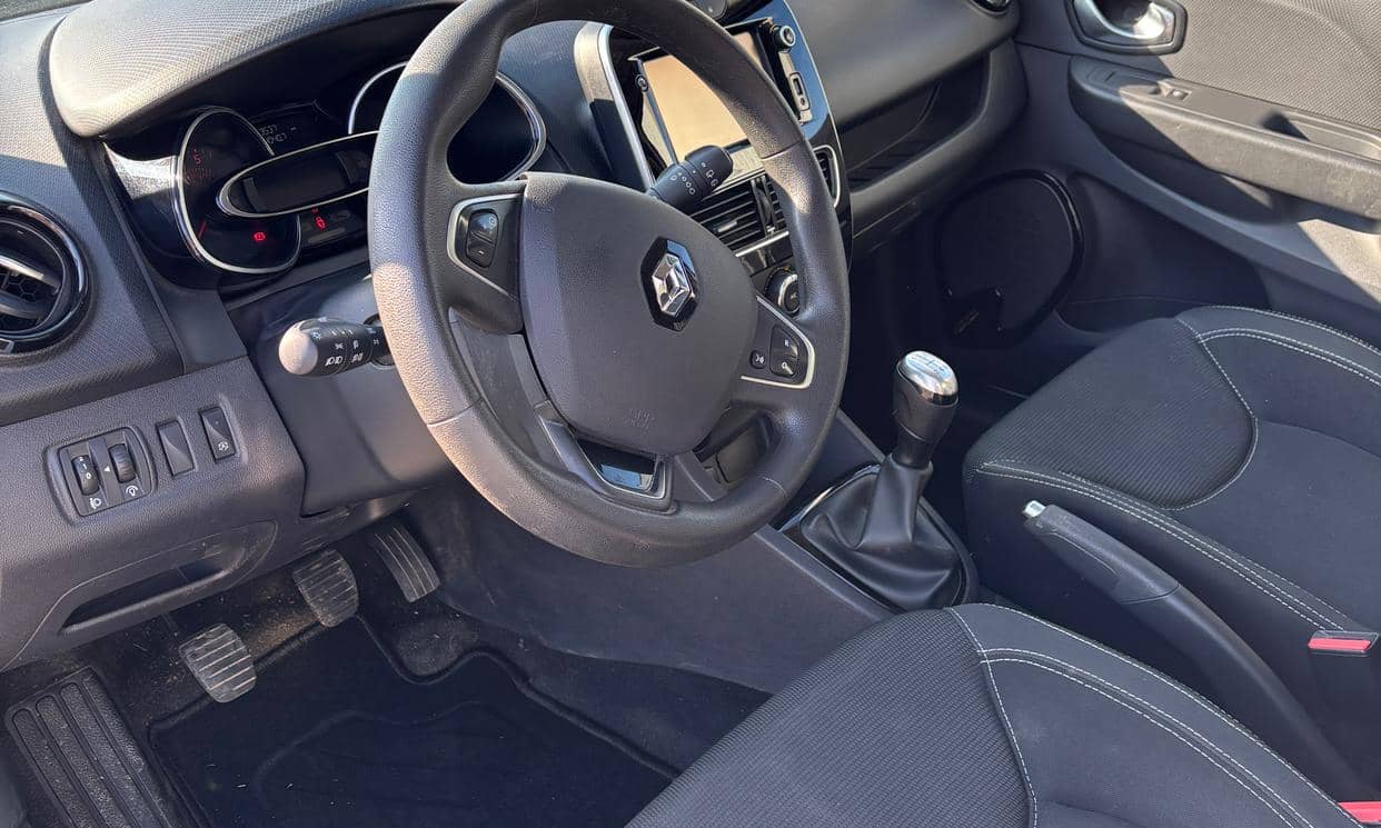 Renault CLIO IV — photo 6