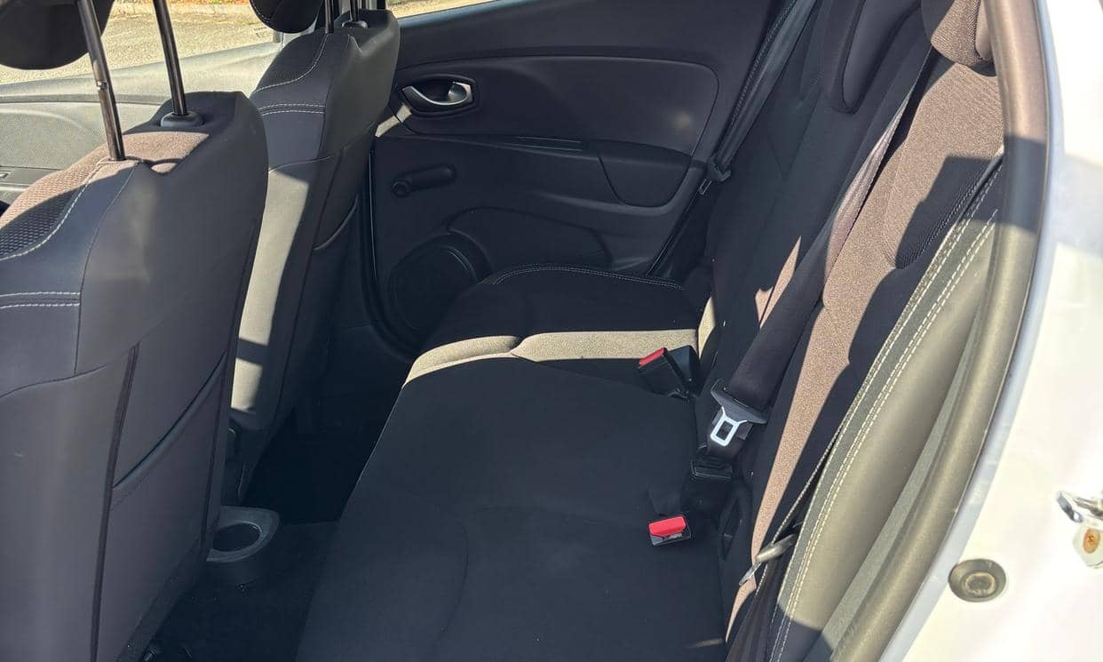 Renault CLIO IV — photo 7