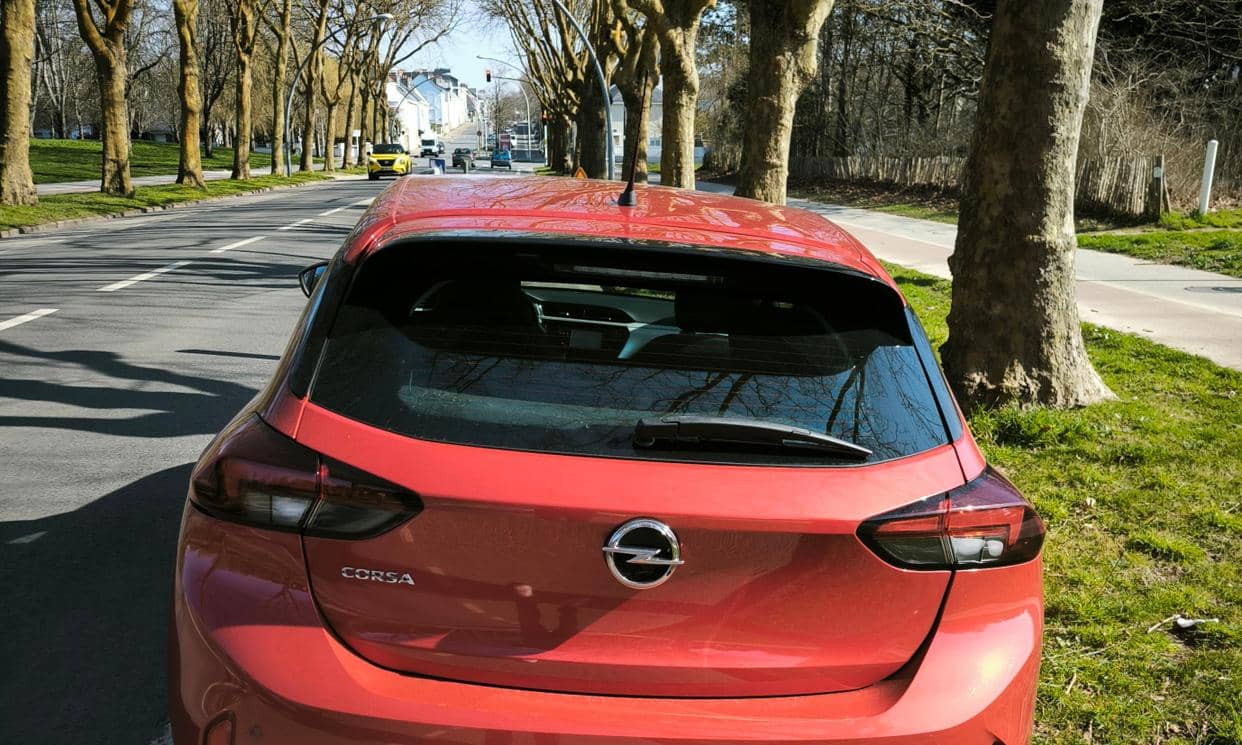 Opel CORSA — photo 9