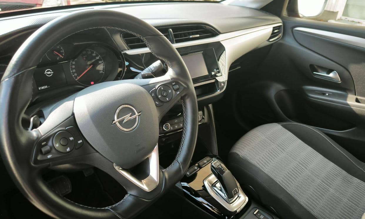 Opel CORSA — photo 11
