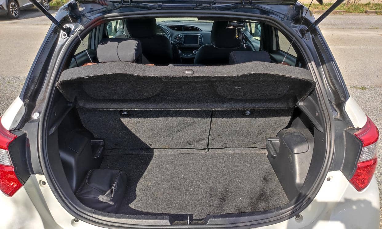Toyota YARIS — photo 10