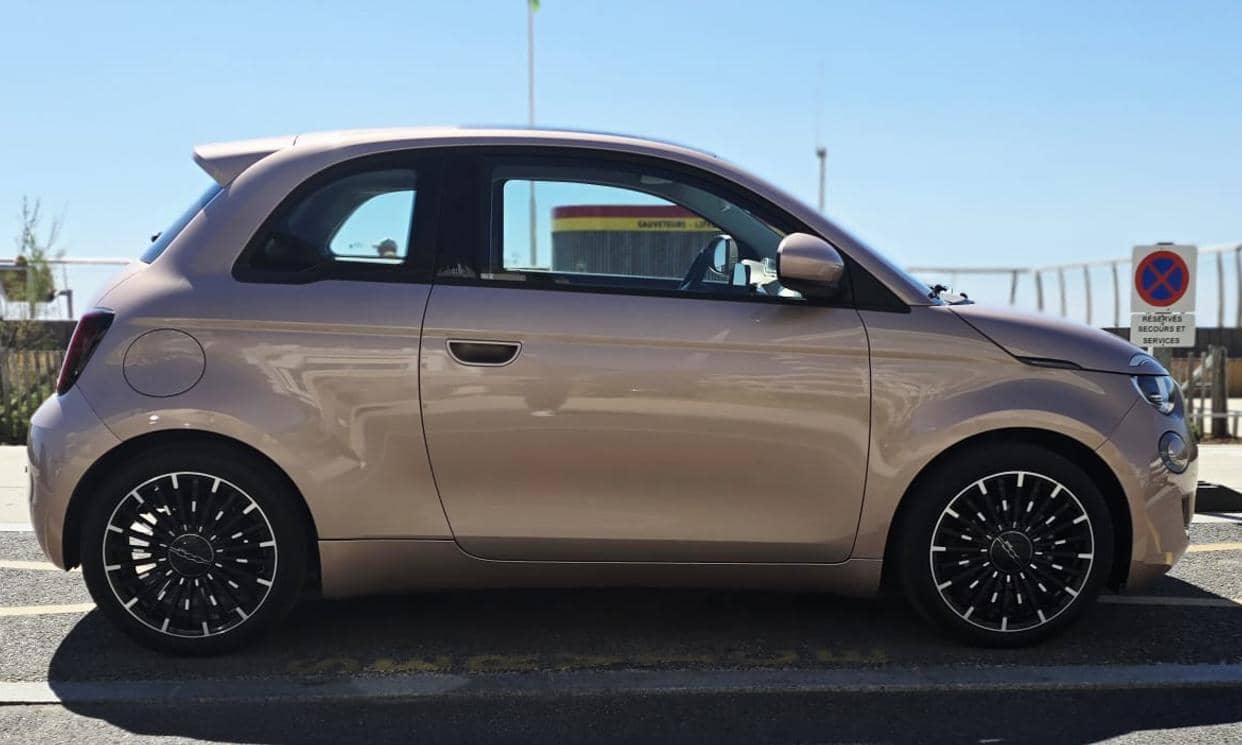 FIAT 500e — photo 4