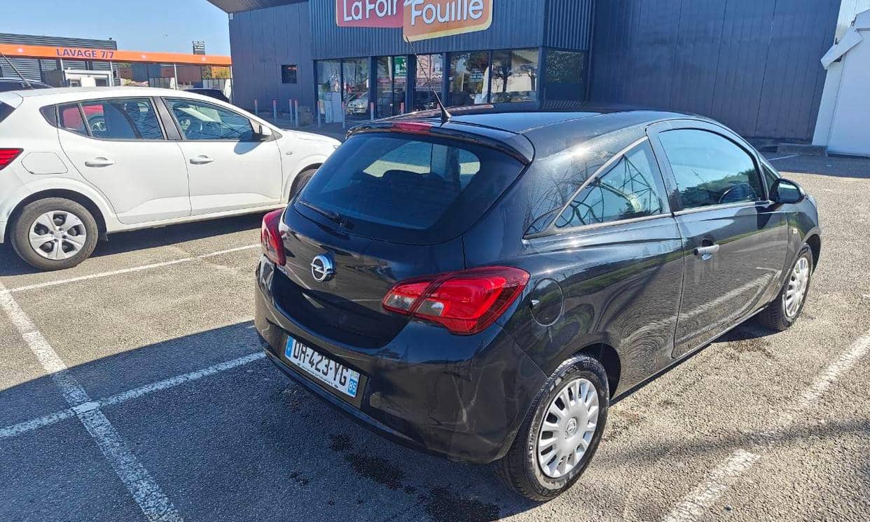 Opel CORSA — photo 3