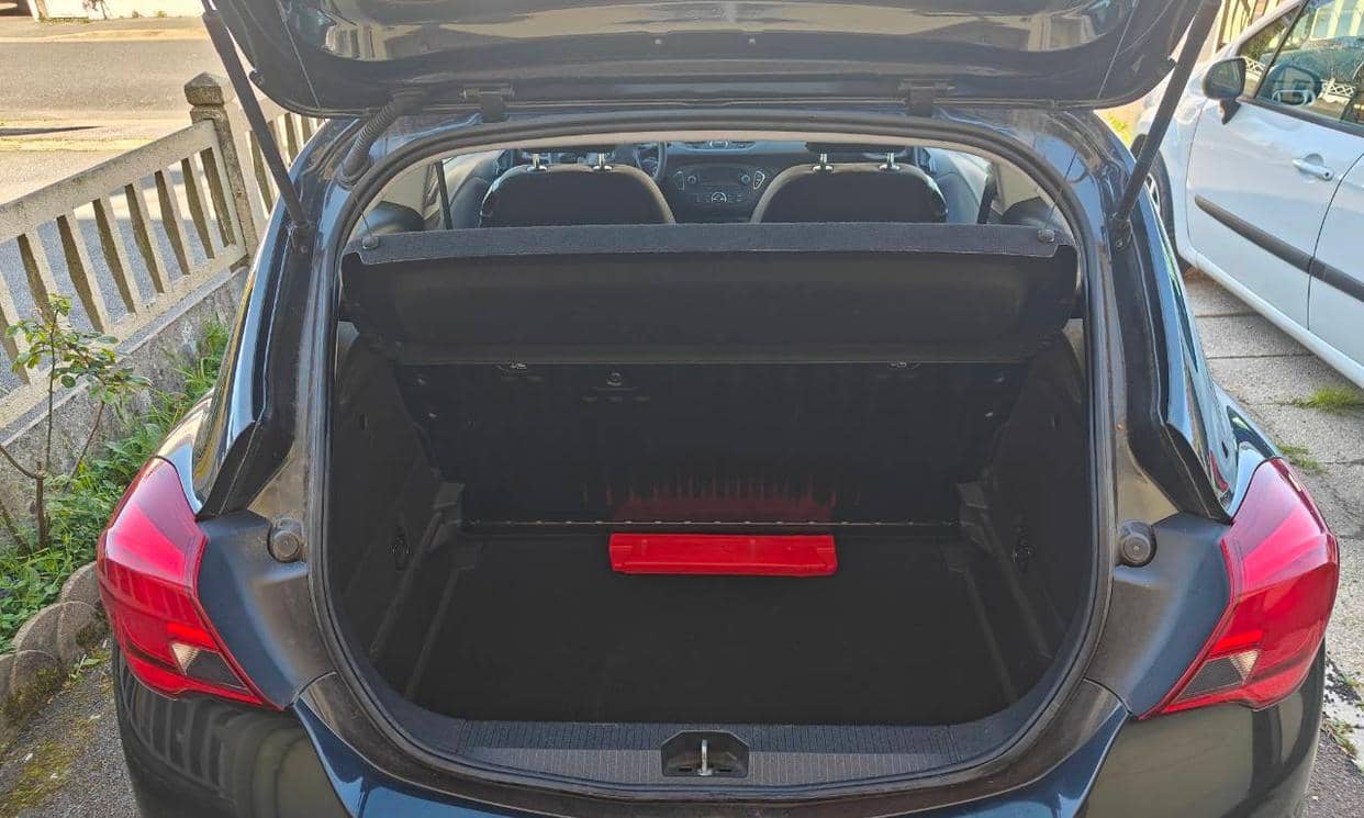 Opel CORSA — photo 7