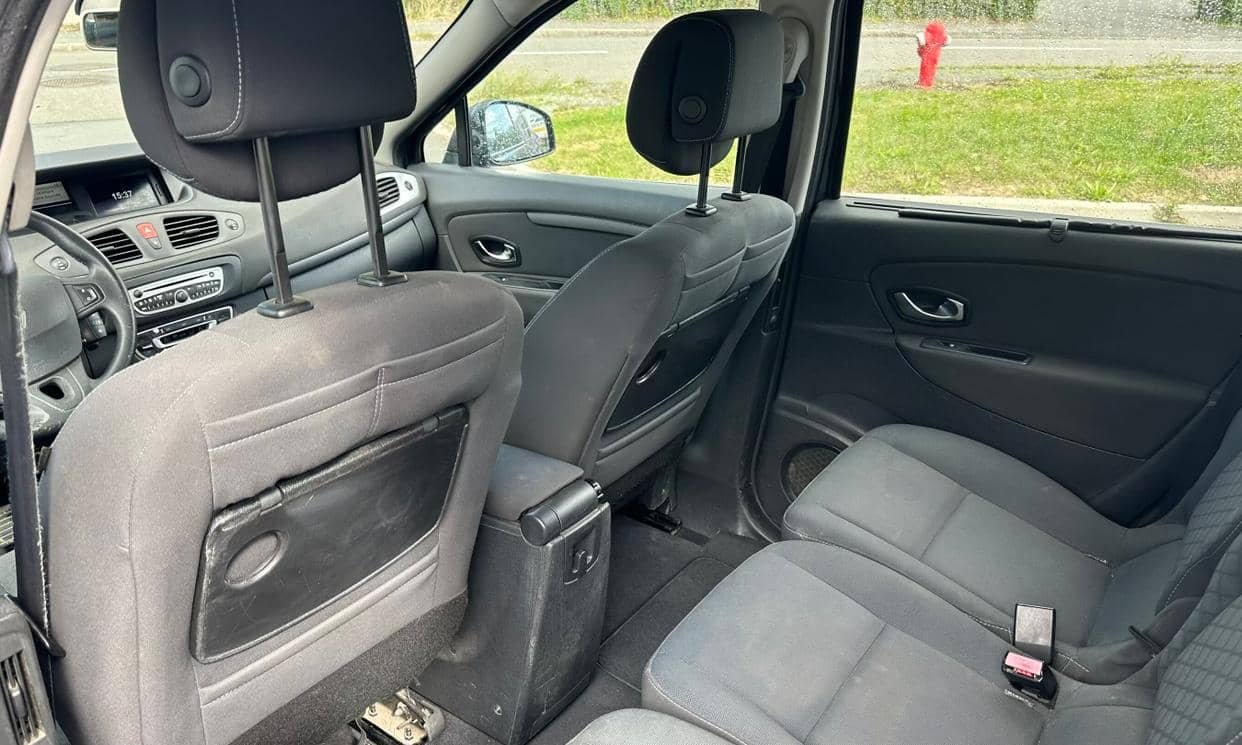 Renault GRAND SCENIC III — photo 12