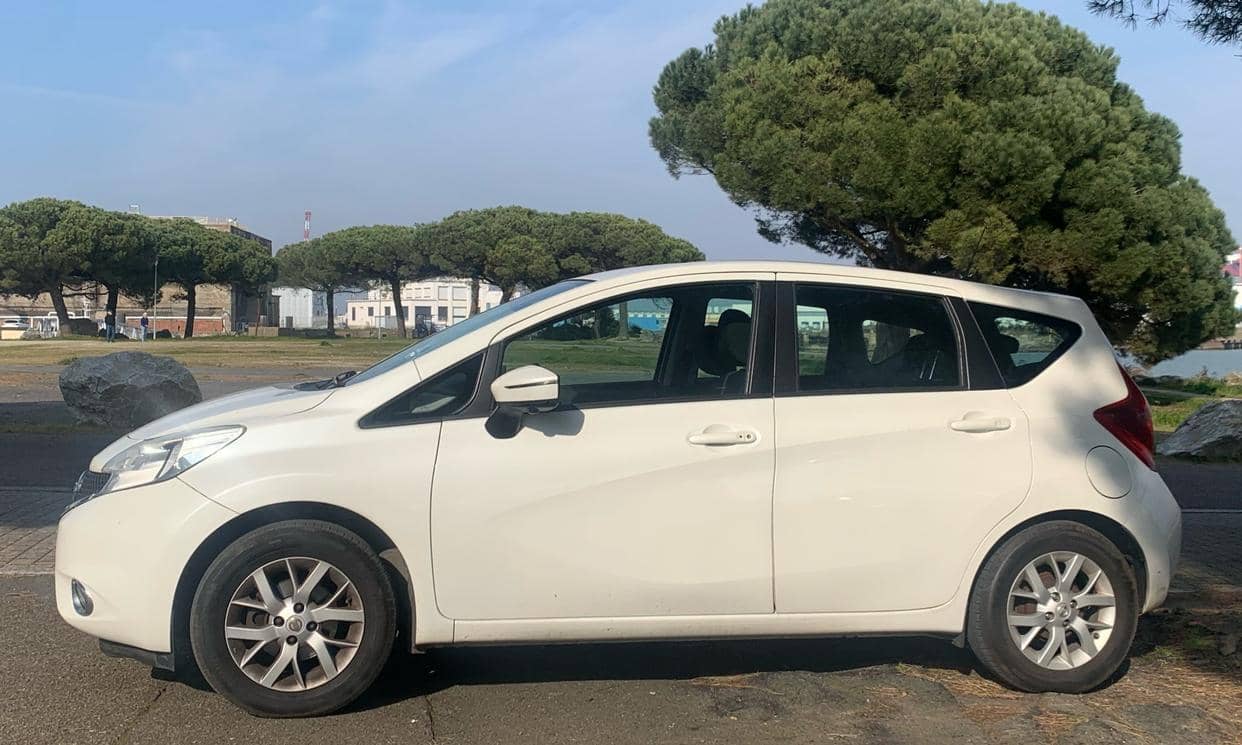 Nissan NOTE — photo 2