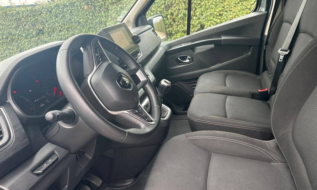 Renault TRAFIC III — photo 5