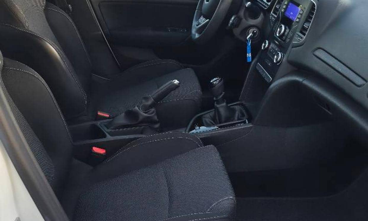 Renault MEGANE IV SOCIETE — photo 4