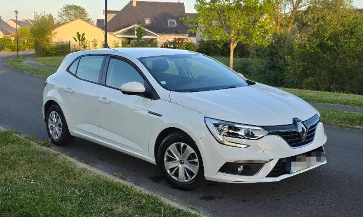 Renault MEGANE IV SOCIETE — photo 10