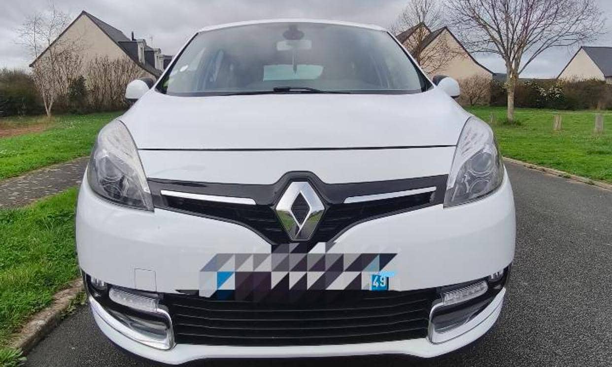 Renault GRAND SCENIC III — photo 14