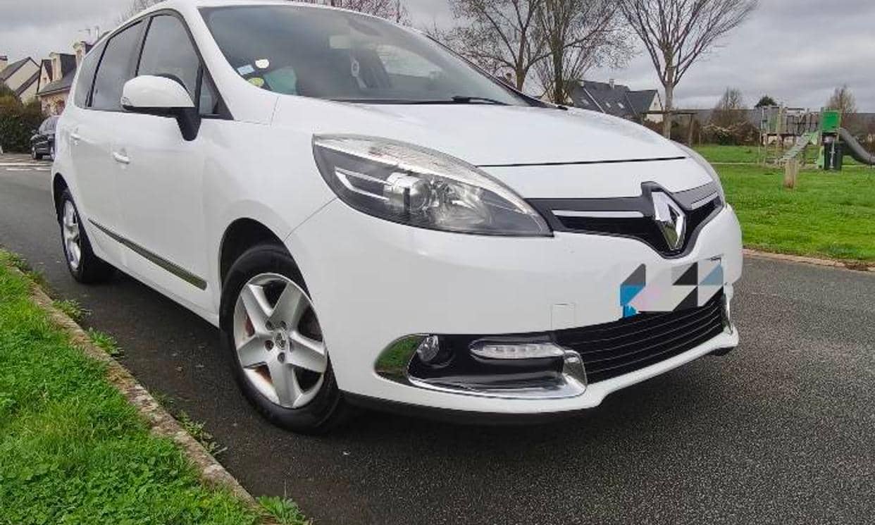 Renault GRAND SCENIC III — photo 15