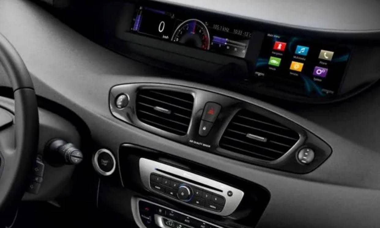 Renault SCENIC III — photo 10