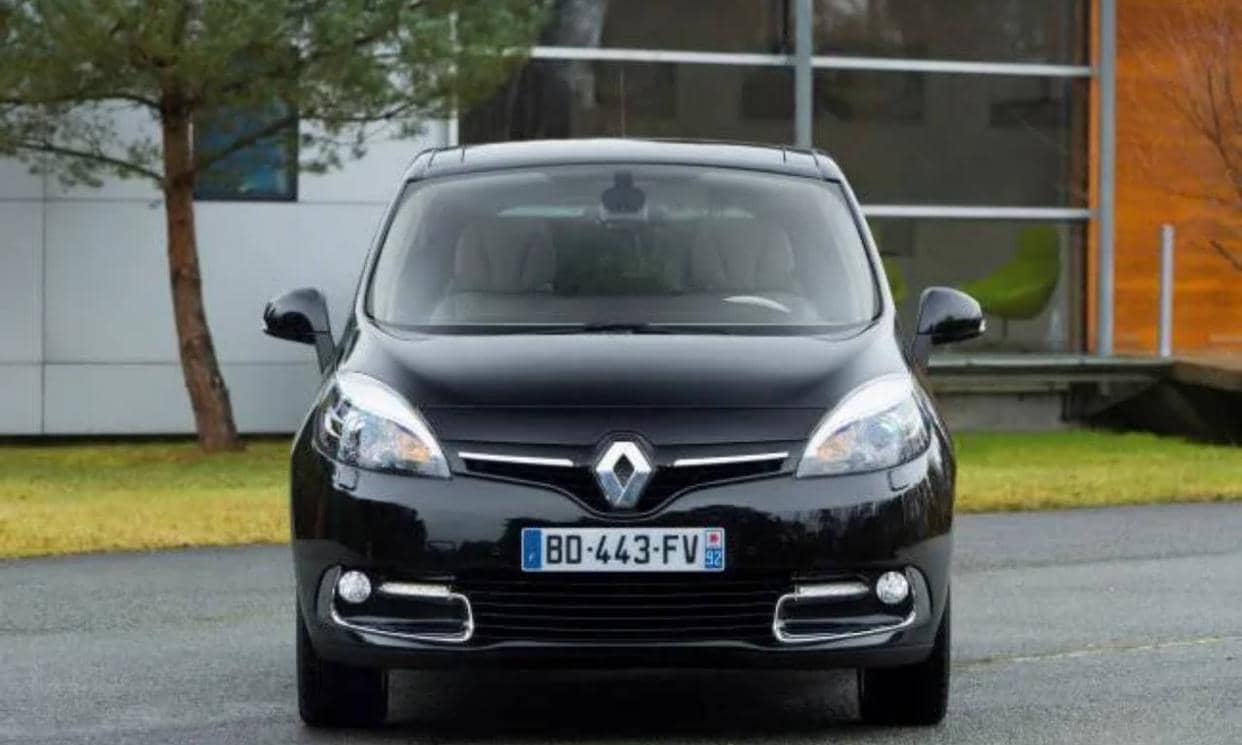 Renault SCENIC III — photo 13