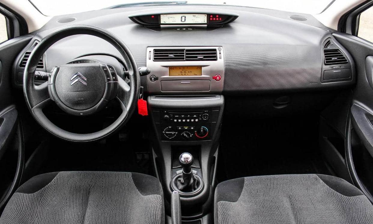 Citroen C4 — photo 3