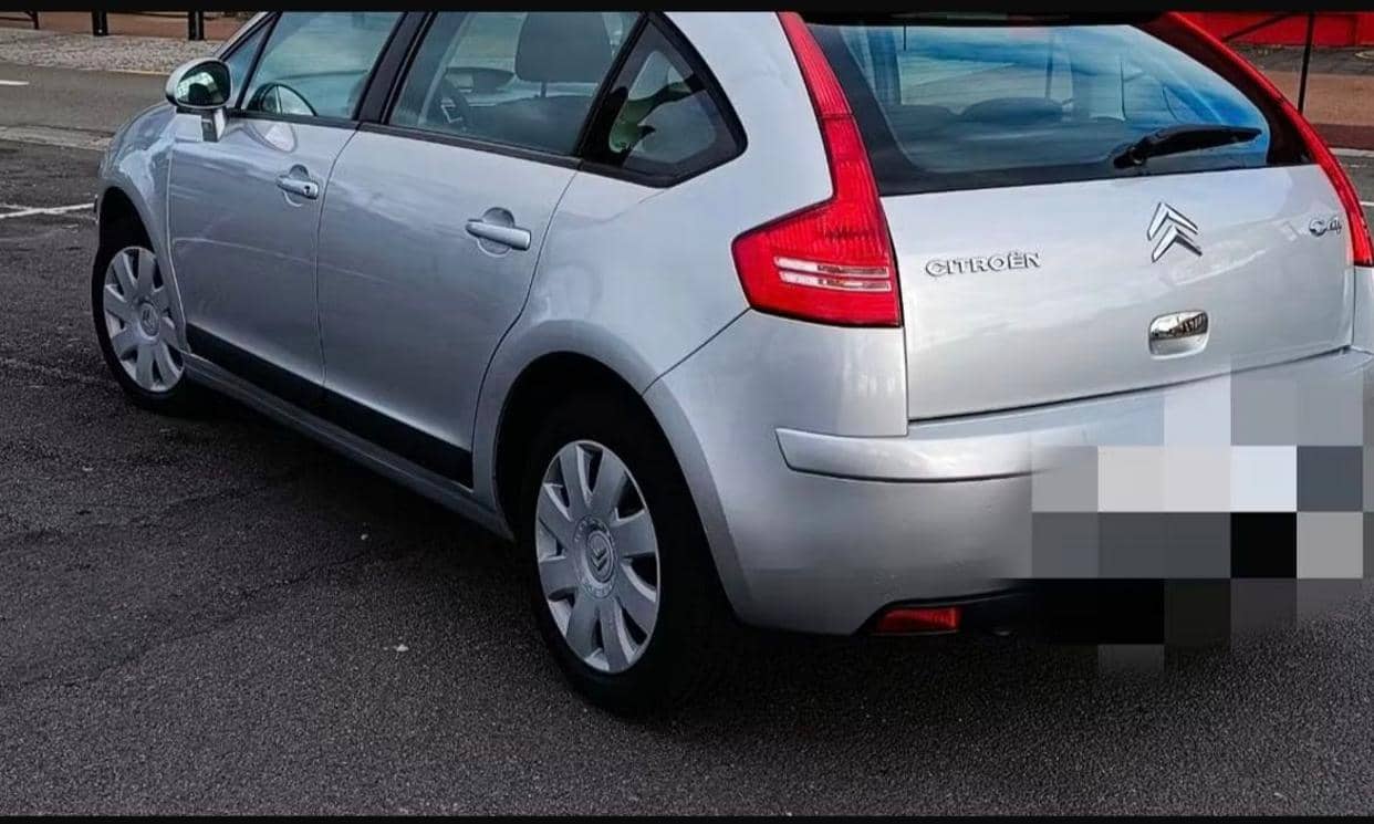 Citroen C4 — photo 8