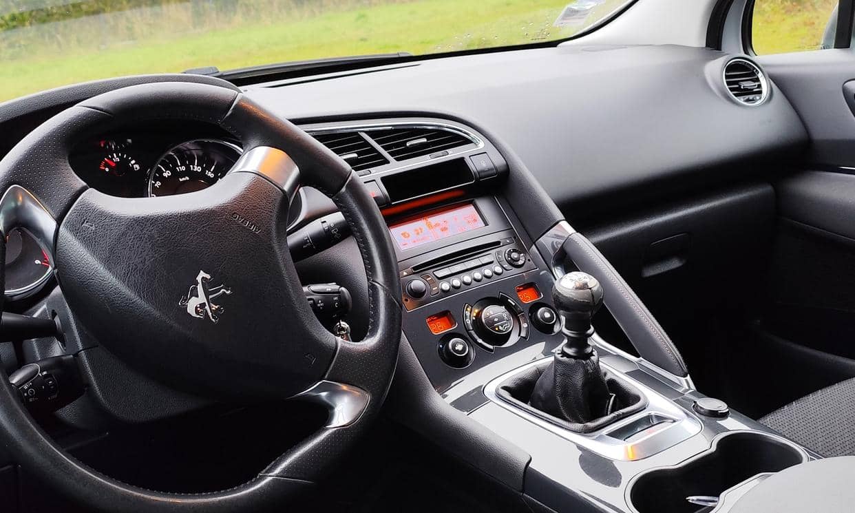 Peugeot 3008 — photo 6