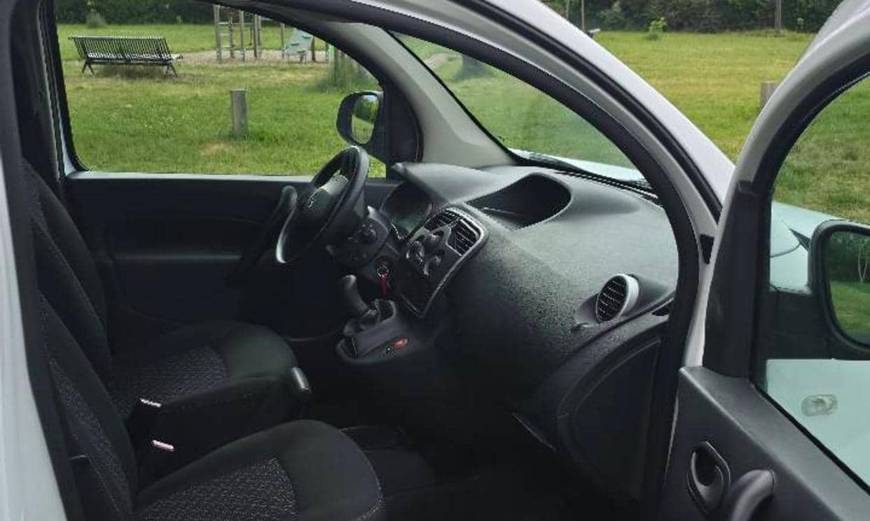 Renault KANGOO EXPRESS II — photo 7