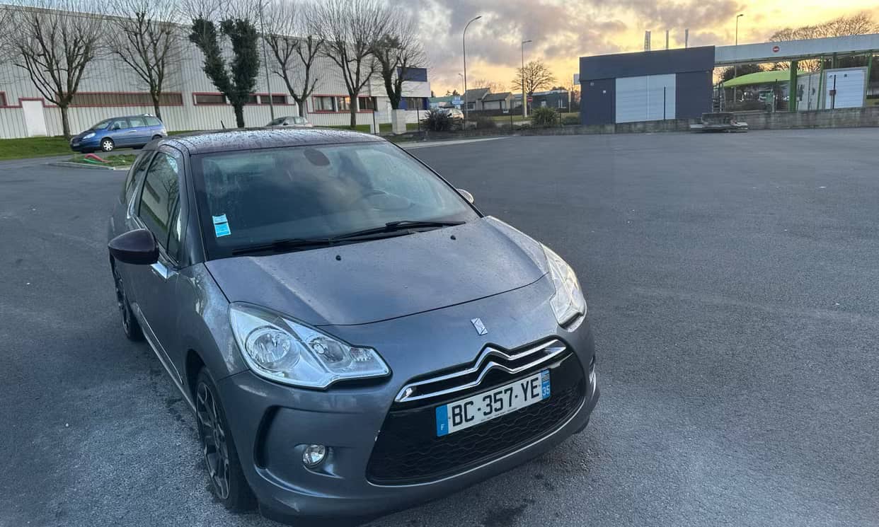 Citroen DS3 — photo 12