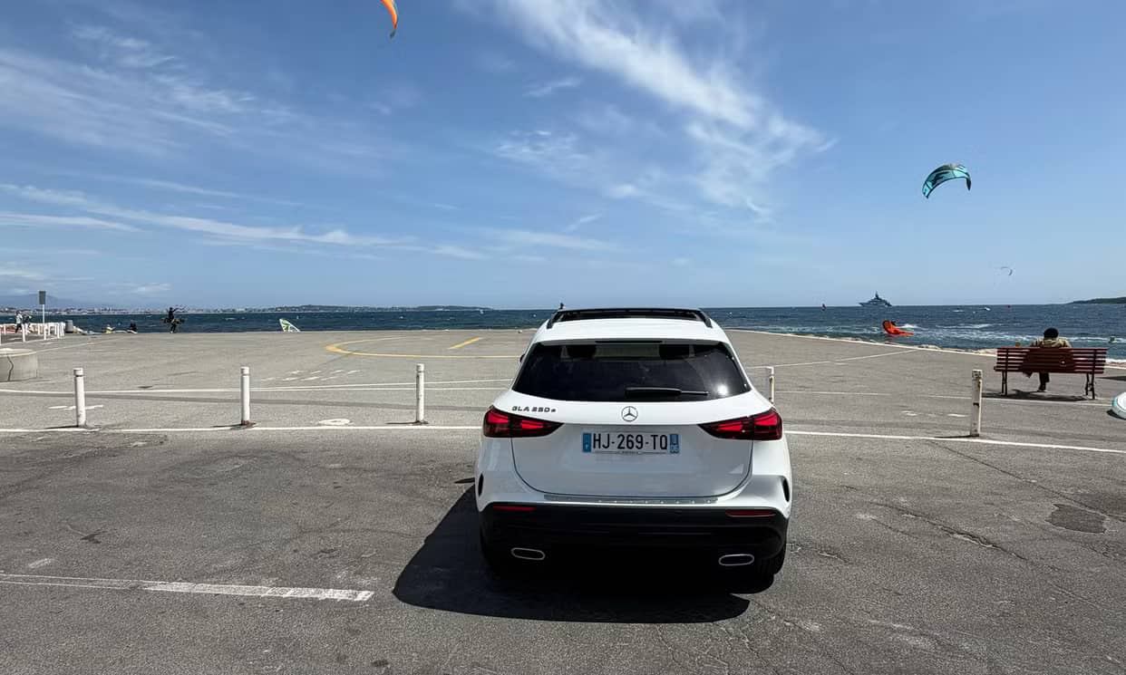 Mercedes-Benz GLA — photo 2