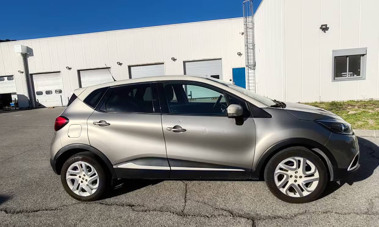 Renault CAPTUR — photo 4