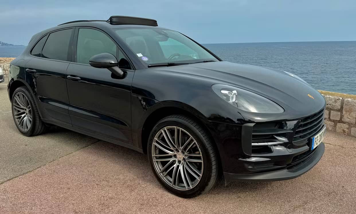 Porsche MACAN — photo 16