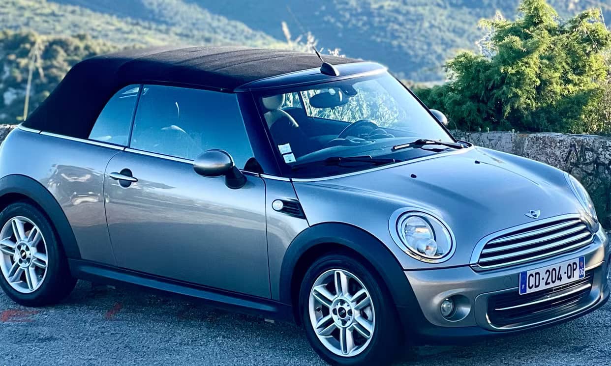 MINI CABRIOLET — photo 11