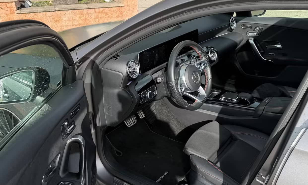 Mercedes-Benz CLASSE A — photo 2