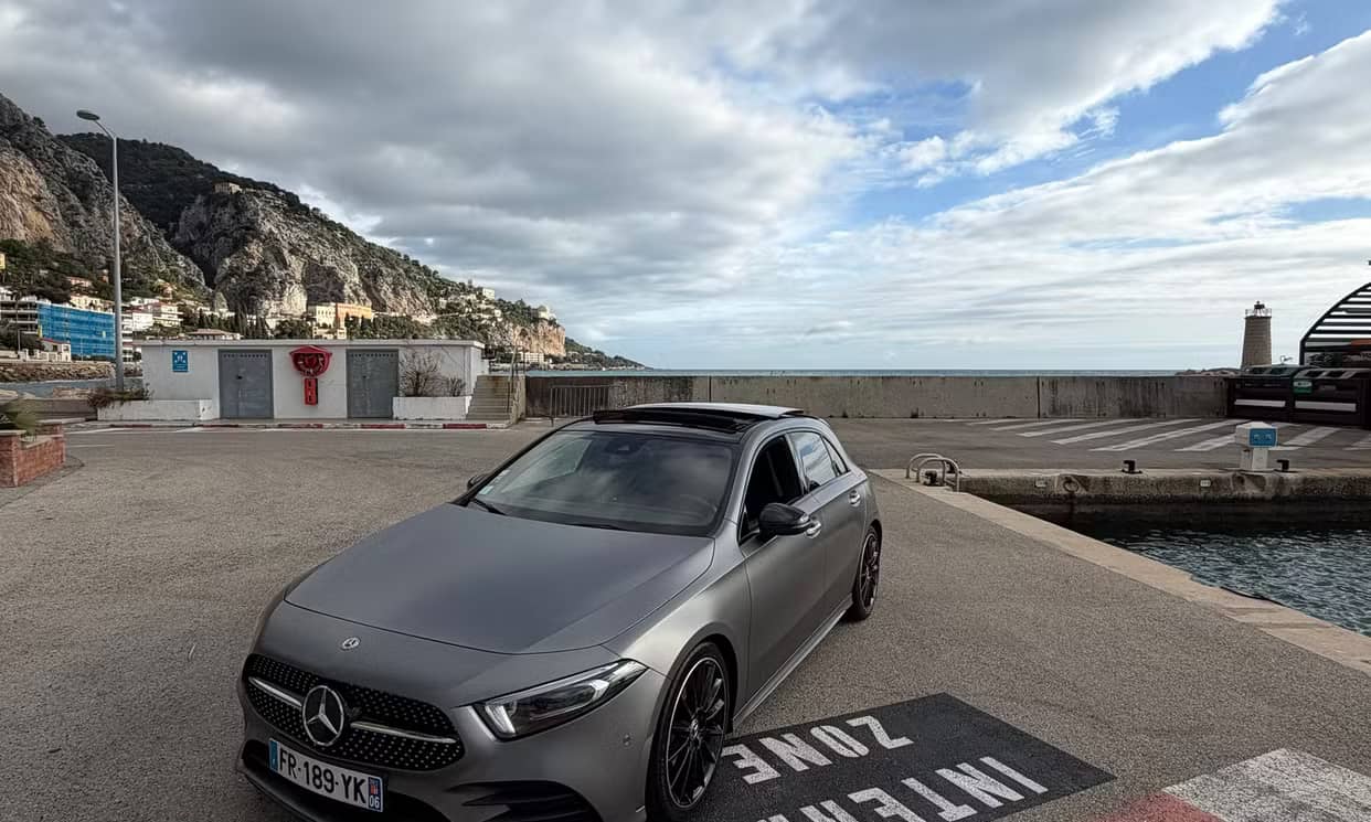 Mercedes-Benz CLASSE A — photo 8