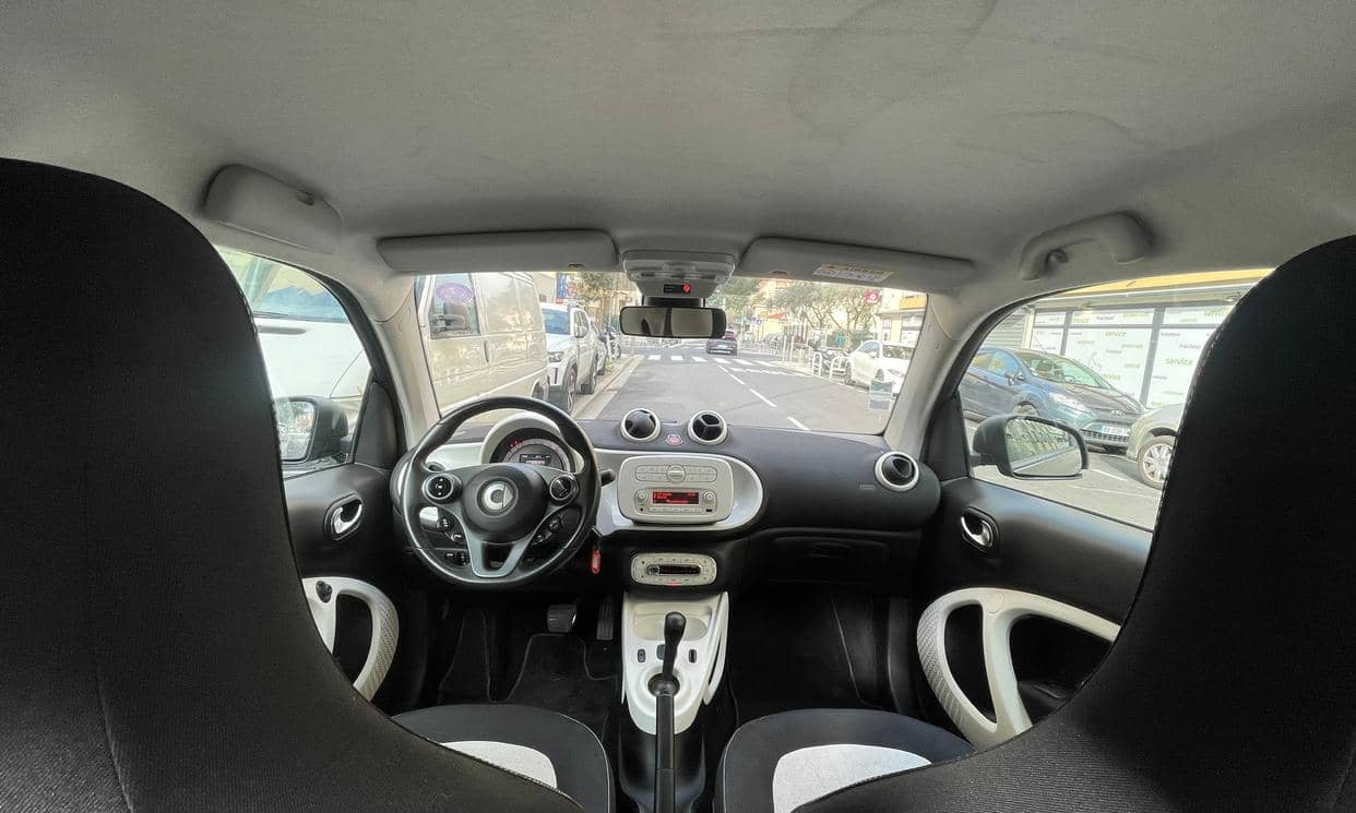 smart FORTWO COUPE — photo 5
