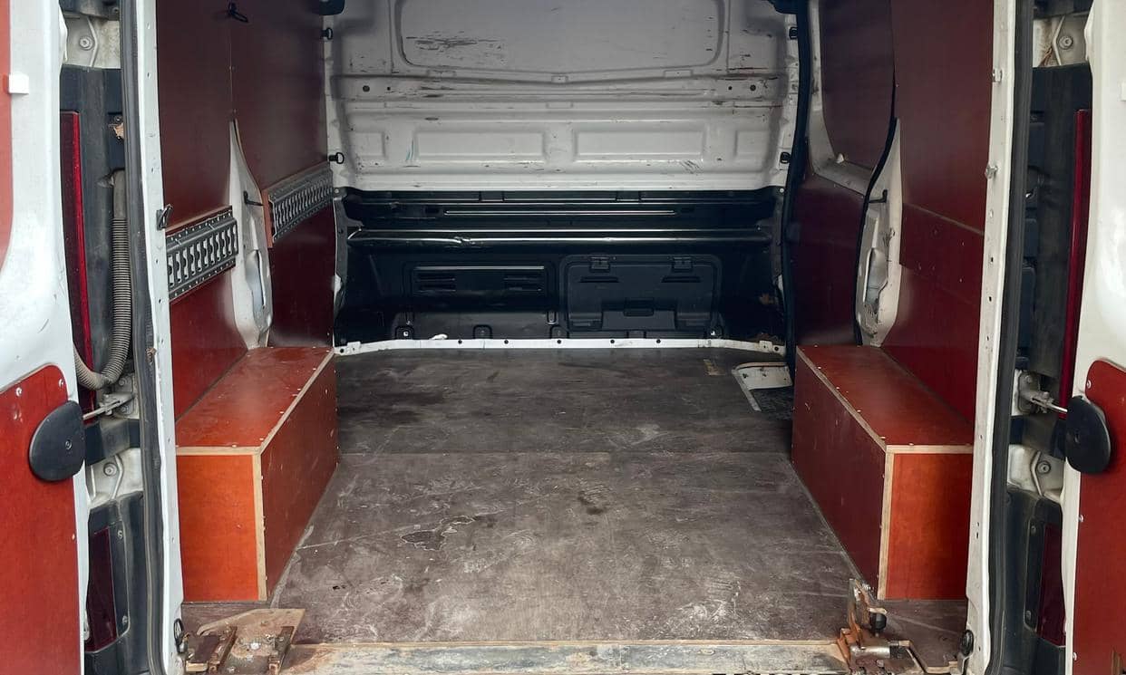 Renault TRAFIC III — photo 4