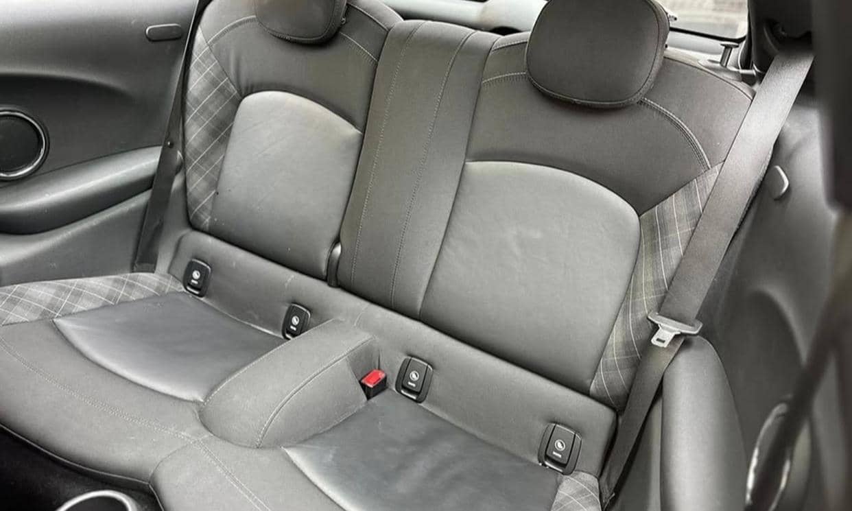 MINI HATCH 3 PORTES — photo 7
