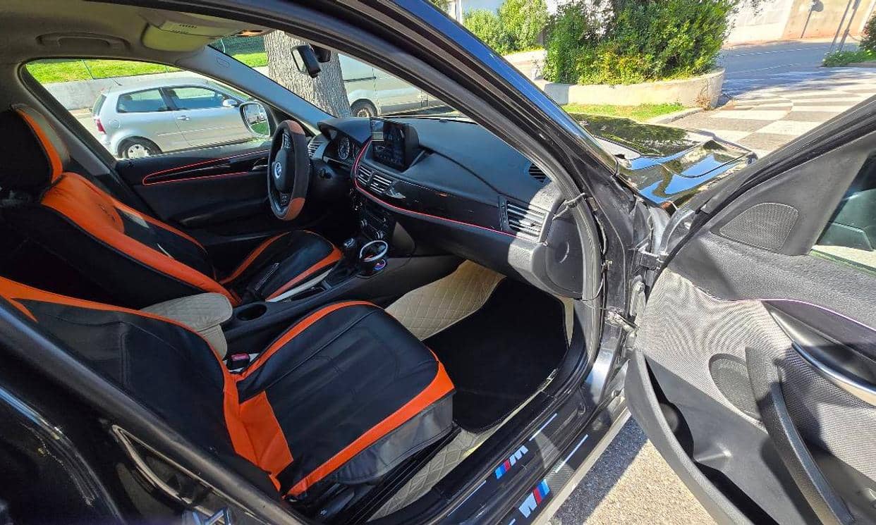 BMW X1 — photo 9