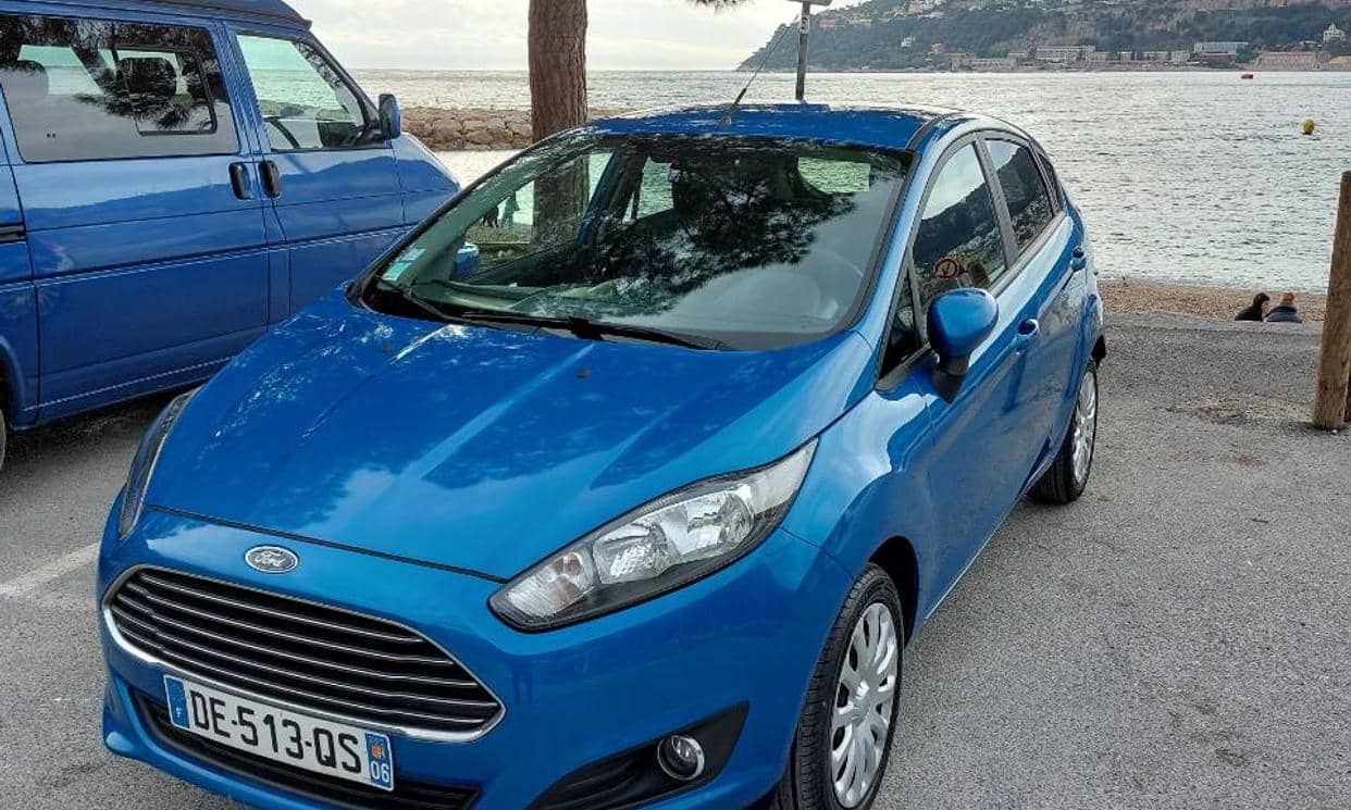 Ford FIESTA — photo 3