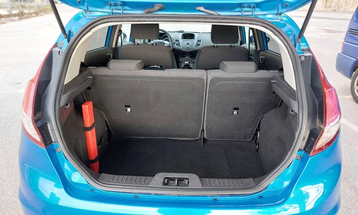 Ford FIESTA — photo 12