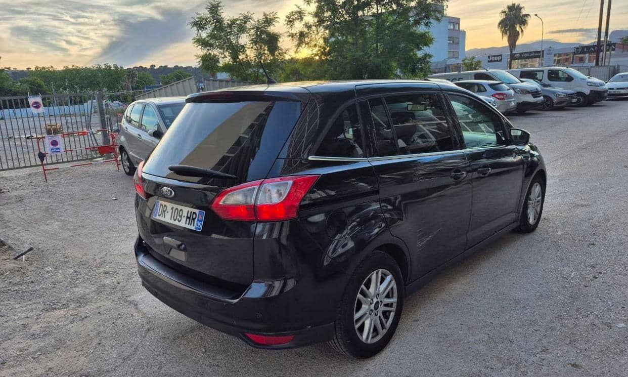 Ford GRAND C-MAX — photo 3