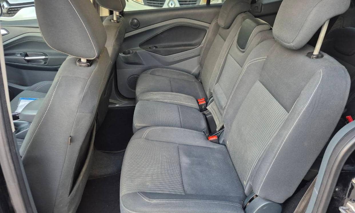 Ford GRAND C-MAX — photo 2